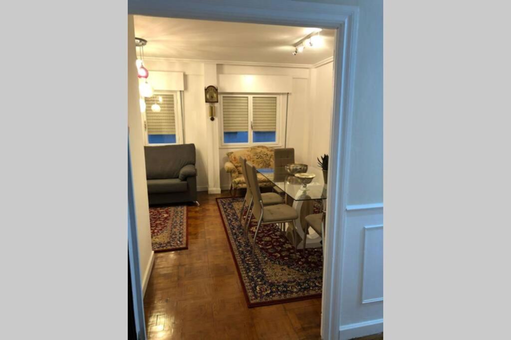 דירות Piso En El Centro De אוביידו מראה חיצוני תמונה