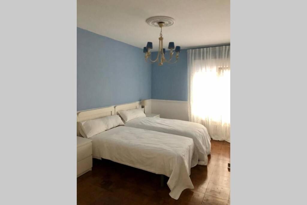 דירות Piso En El Centro De אוביידו מראה חיצוני תמונה